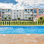Apartament Z 1 Sypialnia Hiszpanski 40 F Perlowa Przystan - Holiday City